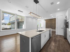 345  Mathey Court , Dallas Texas 75208