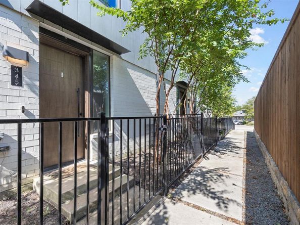 345  Mathey Court , Dallas Texas 75208