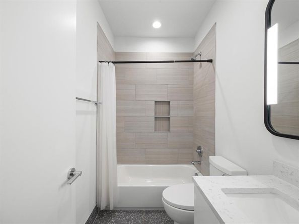 345  Mathey Court , Dallas Texas 75208