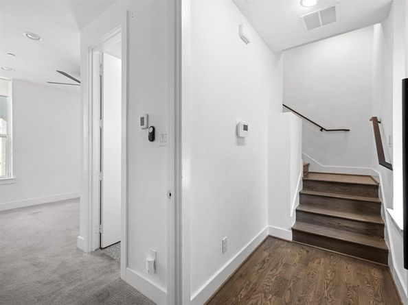 345  Mathey Court , Dallas Texas 75208