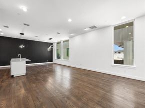 345  Mathey Court , Dallas Texas 75208