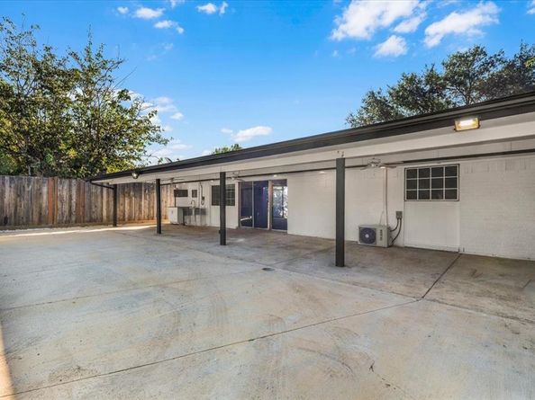 613  Oxford Park , Garland Texas 75043