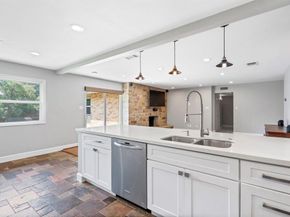 3736  Pageant Place , Dallas Texas 75244
