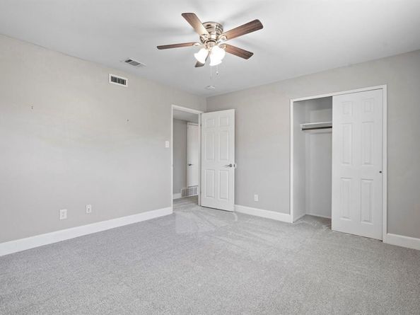 3736  Pageant Place , Dallas Texas 75244