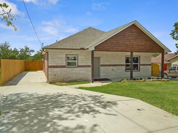 3105 N Pecan Street , Fort Worth Texas 76106
