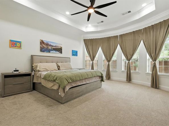 628  Four Stones Boulevard , Lewisville Texas 75056