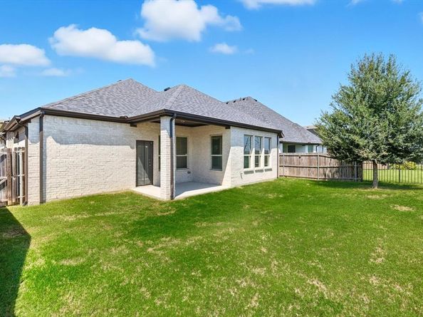 15404  Pioneer Bluff Trail , Fort Worth Texas 76262