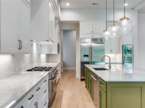 3845  Van Ness Lane , Dallas Texas 75220