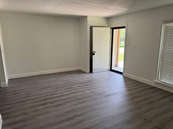 2316  Cunningham Street , Irving Texas 75062