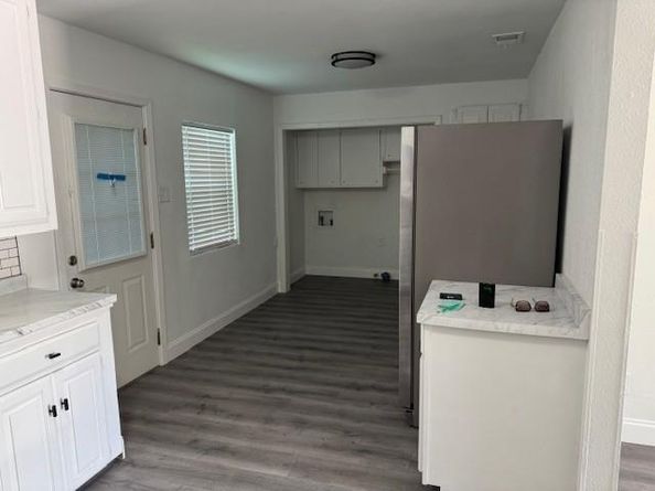 2316  Cunningham Street , Irving Texas 75062