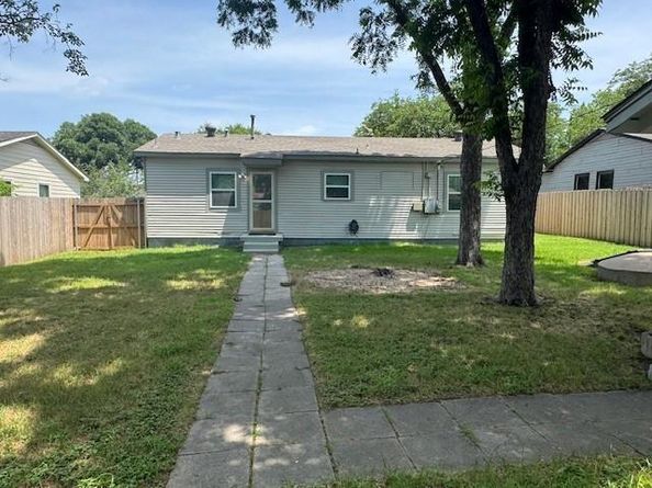 2316  Cunningham Street , Irving Texas 75062
