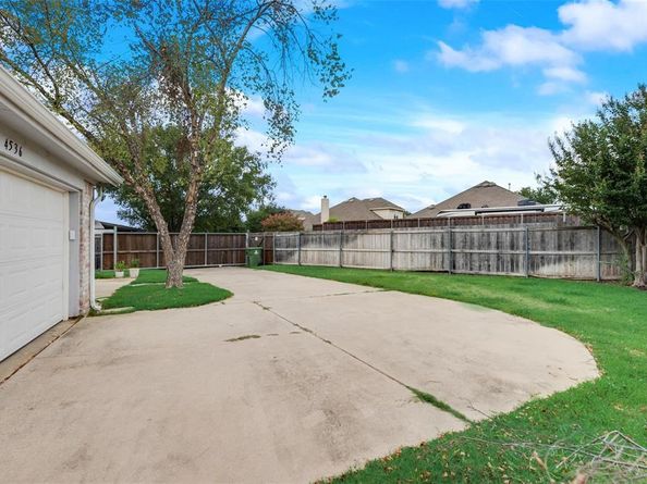 4536  Rustic Ridge Court , The Colony Texas 75056