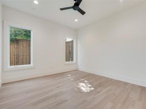 4074 S Better Drive , Dallas Texas 75229
