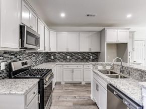 1449  Owega Avenue , Dallas Texas 75216