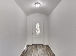 1449  Owega Avenue , Dallas Texas 75216