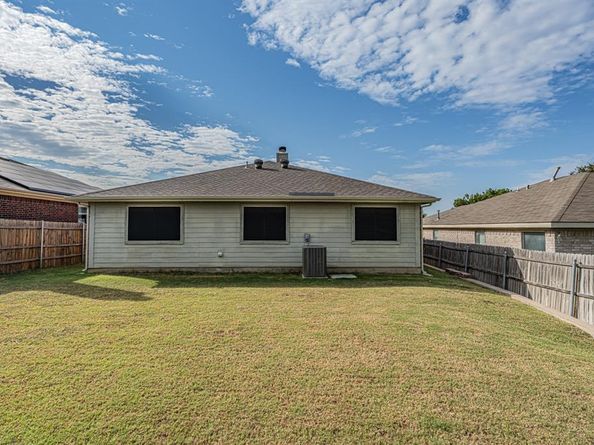 10240  Cypress Hills Drive , Fort Worth Texas 76108