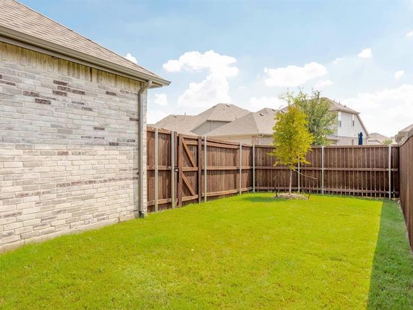 12449  Iveson Drive , Fort Worth Texas 76052