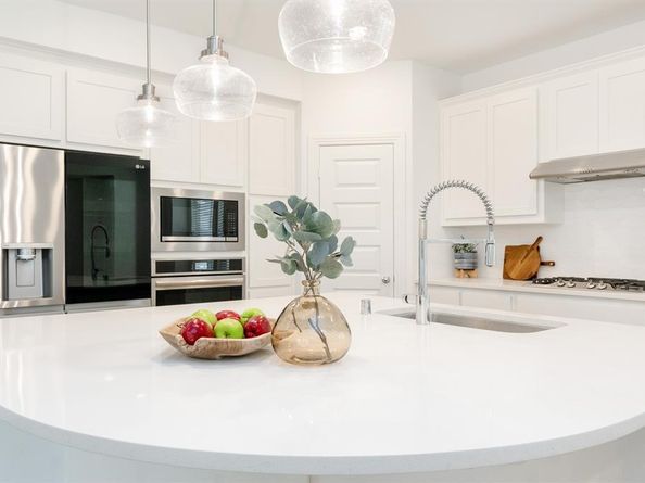 12449  Iveson Drive , Fort Worth Texas 76052