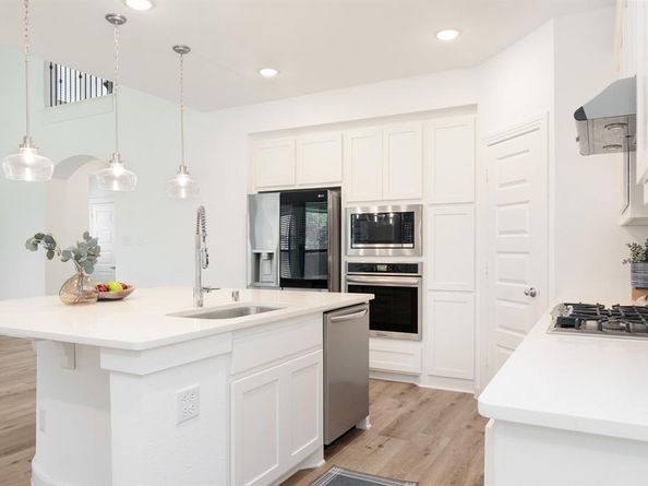 12449  Iveson Drive , Fort Worth Texas 76052