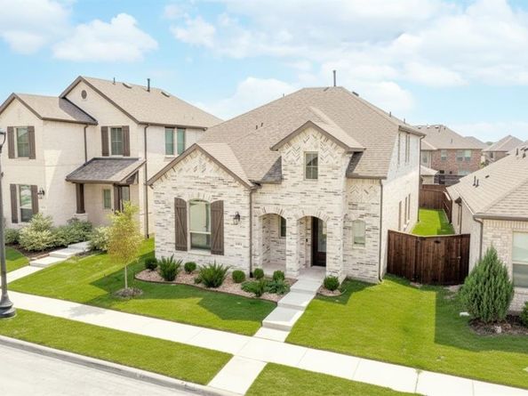 12449  Iveson Drive , Fort Worth Texas 76052