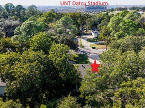 1211  Kendolph Drive , Denton Texas 76205
