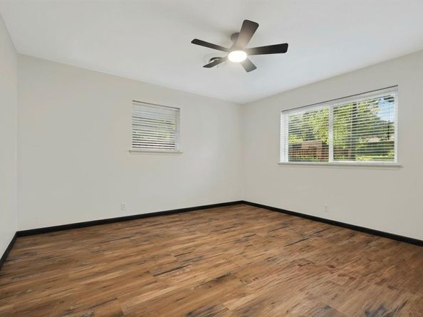 1211  Kendolph Drive , Denton Texas 76205