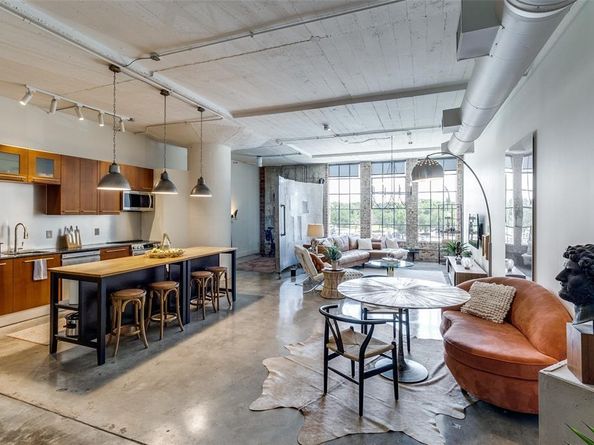 1122  Jackson Street  302, Dallas Texas 75202
