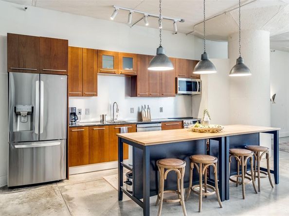 1122  Jackson Street  302, Dallas Texas 75202