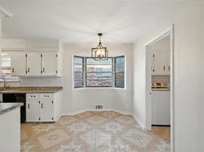 5823  Marview Lane , Dallas Texas 75227