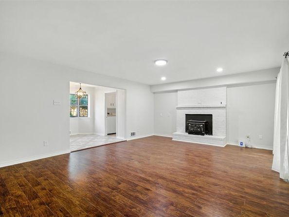 5823  Marview Lane , Dallas Texas 75227