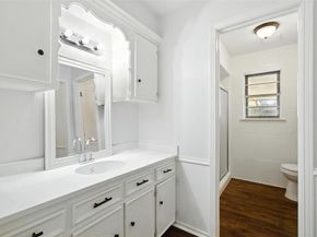 5823  Marview Lane , Dallas Texas 75227