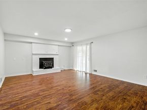 5823  Marview Lane , Dallas Texas 75227