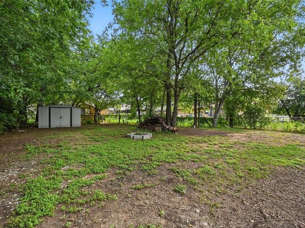 1669  Americana Boulevard , Blue Mound Texas 76131