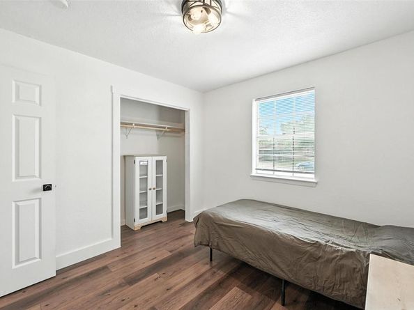 1669  Americana Boulevard , Blue Mound Texas 76131