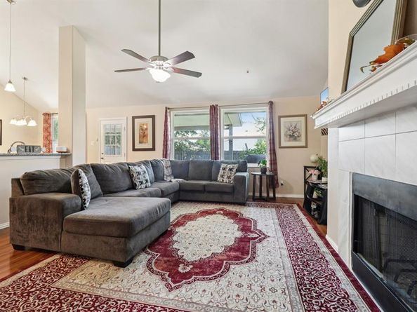 7661  Scarlet View Trail , Fort Worth Texas 76131