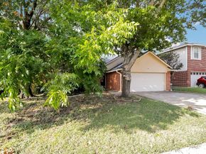 2839  Linden Lane , Grand Prairie Texas 75052