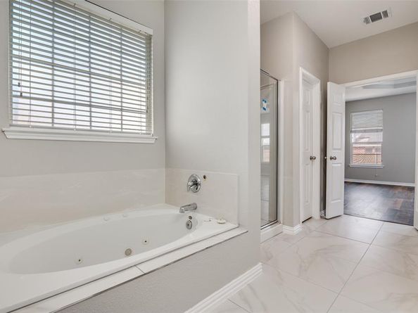 1711  Chadwick Drive , Cedar Hill Texas 75104
