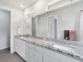 521  Diamond Point Drive , Oak Point Texas 75068