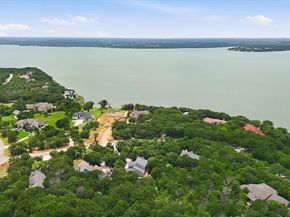 521  Diamond Point Drive , Oak Point Texas 75068