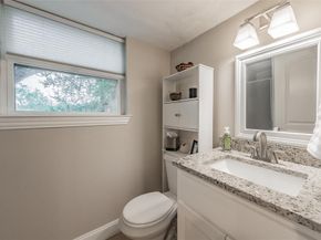 2517  Country Place , Carrollton Texas 75006