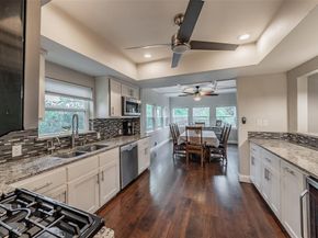 2517  Country Place , Carrollton Texas 75006