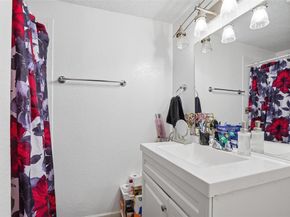 1606  Mentor Avenue , Dallas Texas 75216