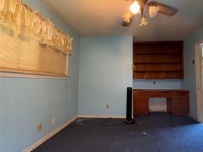 932  Ray Andra Drive , DeSoto Texas 75115