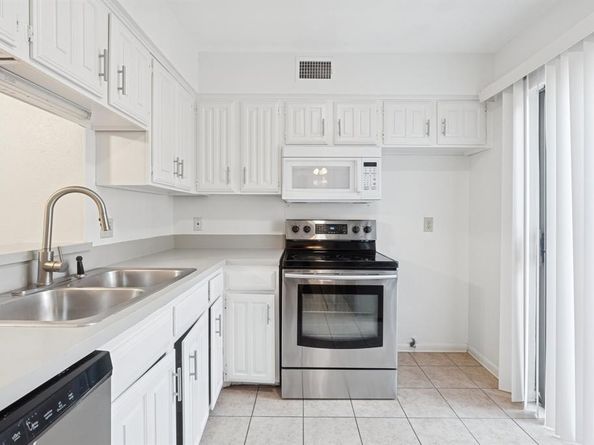 883  Dublin Drive  B, Richardson Texas 75080