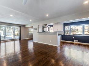 5834  Clendenin Avenue , Dallas Texas 75228