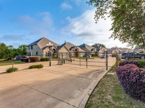 6811  Shore Breeze Court , Arlington Texas 76016