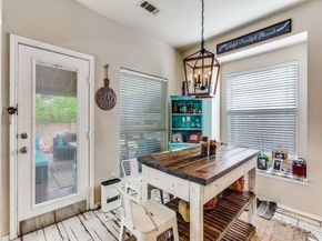 6811  Shore Breeze Court , Arlington Texas 76016