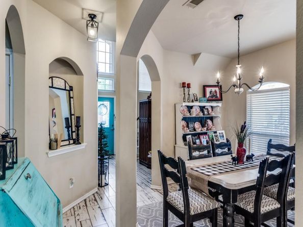 6811  Shore Breeze Court , Arlington Texas 76016