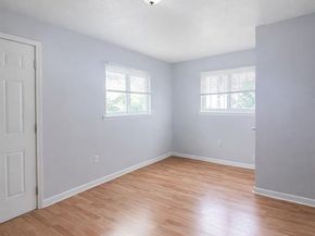 1413  Lindsey Street , Fort Worth Texas 76105