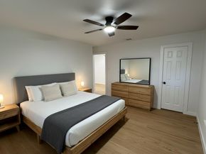 2432  Jonesboro Avenue , Dallas Texas 75228